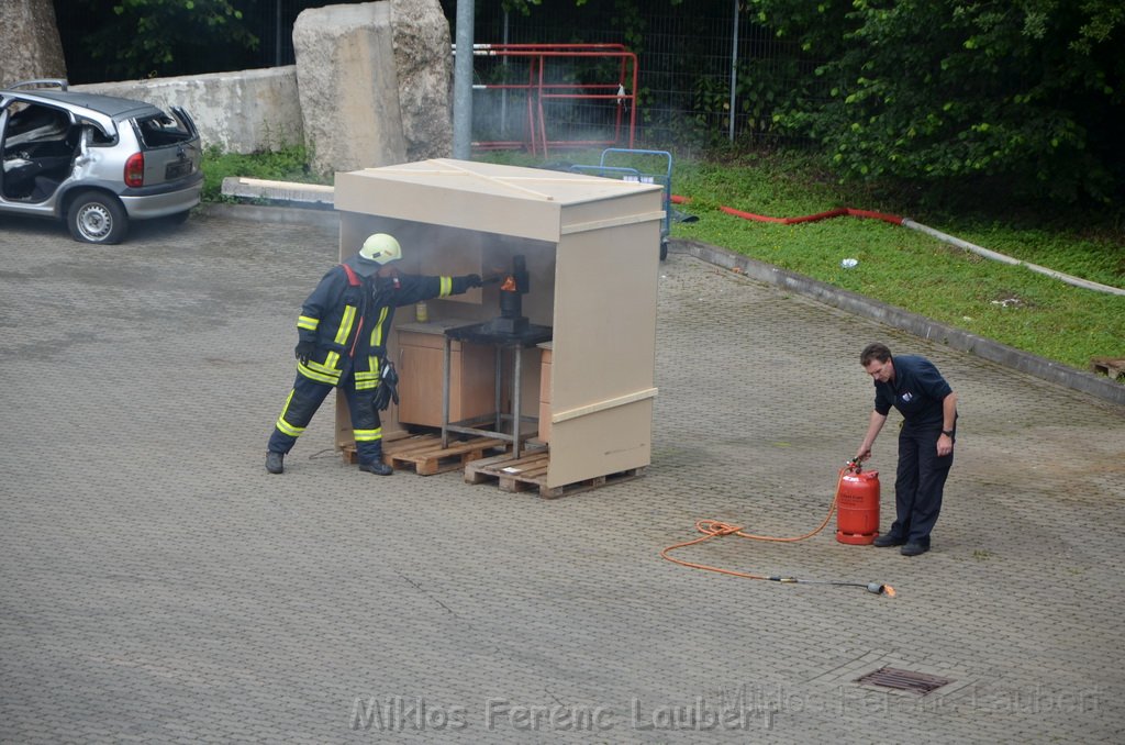 Tag der Offenen Tuer BF Koeln Weidenpesch Scheibenstr P529.JPG